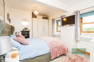 Photo 19- click for photo gallery